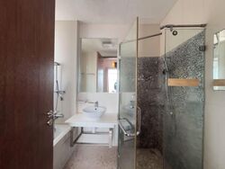 Grosvenor View (D14), Condominium #556846701